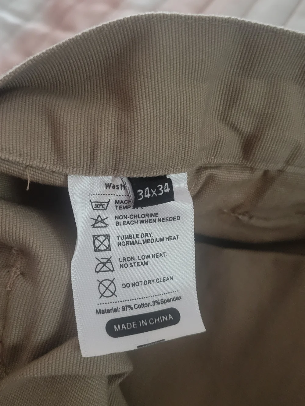 Men's Khaki Cargo Pants with Multiple Utility Pockets NWT 34X34 - Picture 4 of 4